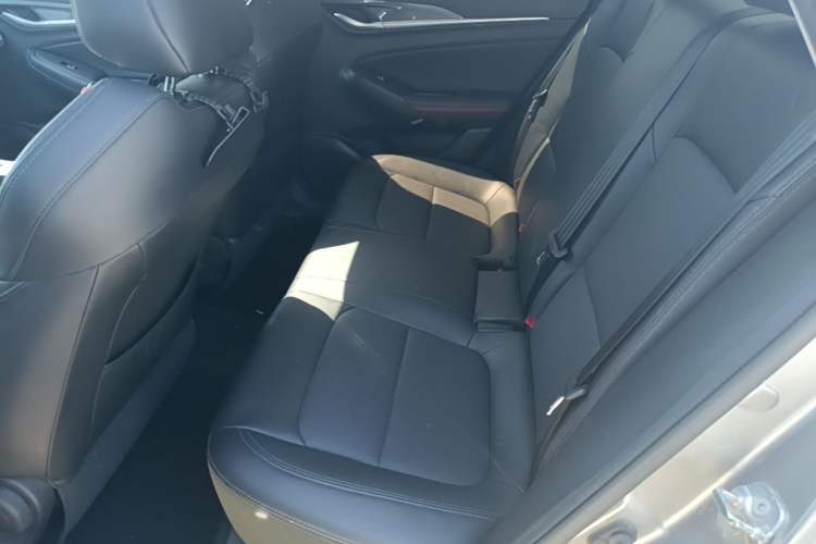 Used CHANGAN Eado 2020 PLUS Blue Whale NE 1.4T GDI DCT Prestige Model Left Rear Seat