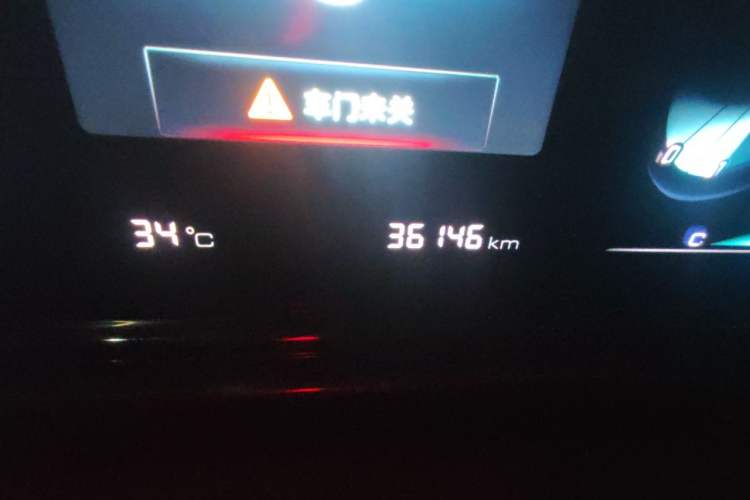 Used CHANGAN Eado 2020 PLUS Blue Whale NE 1.4T GDI DCT Prestige Model Odometer Close Up