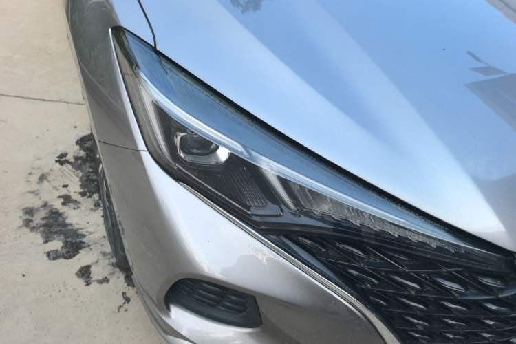 Used CHANGAN Eado 2020 PLUS Blue Whale NE 1.4T GDI DCT Prestige Model Right Front Headlight