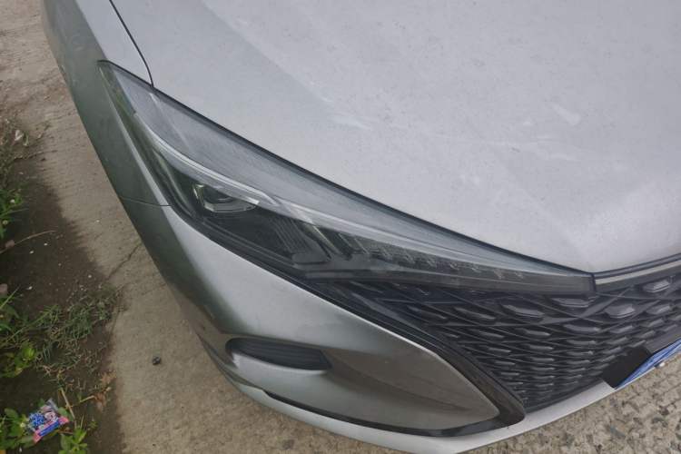 Used CHANGAN Eado 2020 PLUS Million Edition 1.6L GDI CVT Luxury Model Right Front Headlight