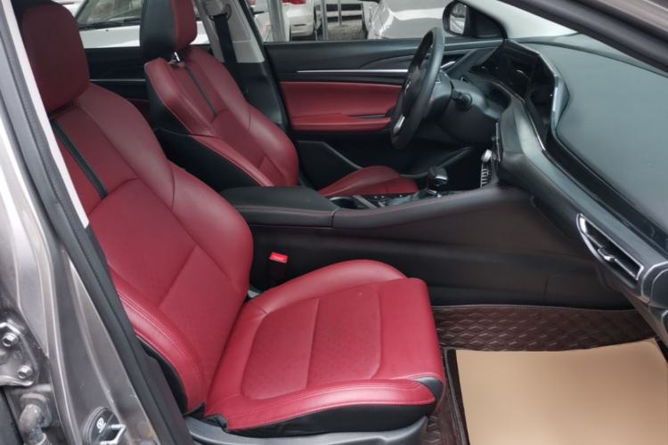 Used CHANGAN Eado 2020 PLUS Blue Whale NE 1.4T GDI DCT Flagship Model Right Front Seat