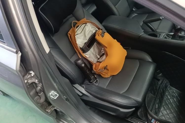 Used CHANGAN Eado 2020 PLUS 1.6L GDI Manual Luxury Model Right Front Seat
