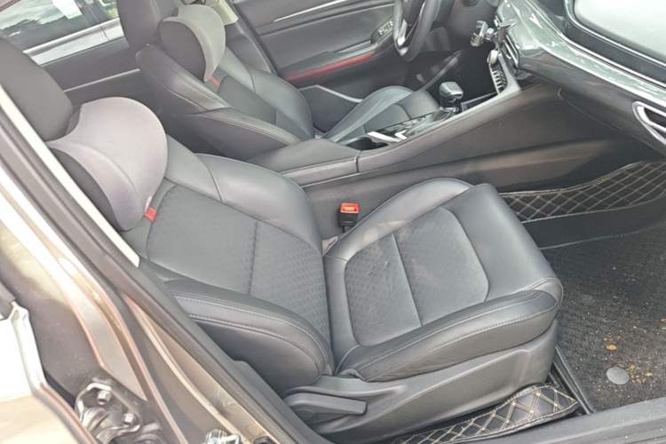 Used CHANGAN Eado 2020 PLUS Blue Whale NE 1.4T GDI DCT Prestige Model Right Front Seat