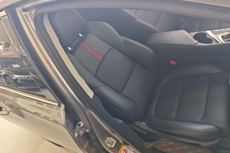 Used CHANGAN Eado 2020 PLUS Blue Whale NE 1.4T GDI DCT Prestige Model Right Front Seat