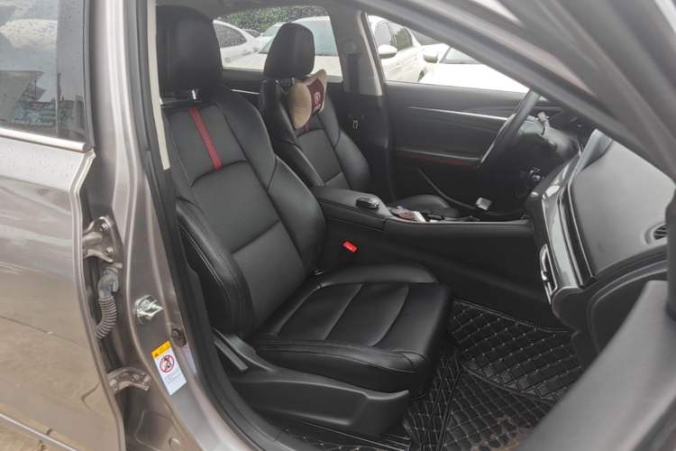 Used CHANGAN Eado 2020 PLUS Blue Whale NE 1.4T GDI DCT Prestige Model Right Front Seat