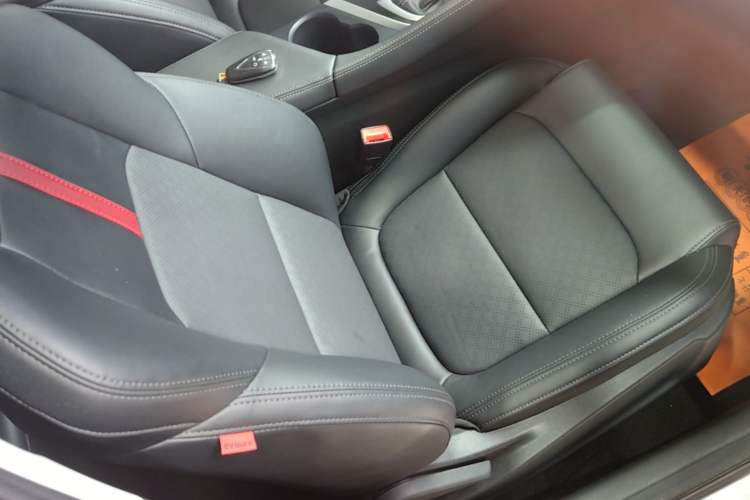 Used CHANGAN Eado 2020 PLUS Blue Whale NE 1.4T GDI DCT Prestige Model Right Front Seat