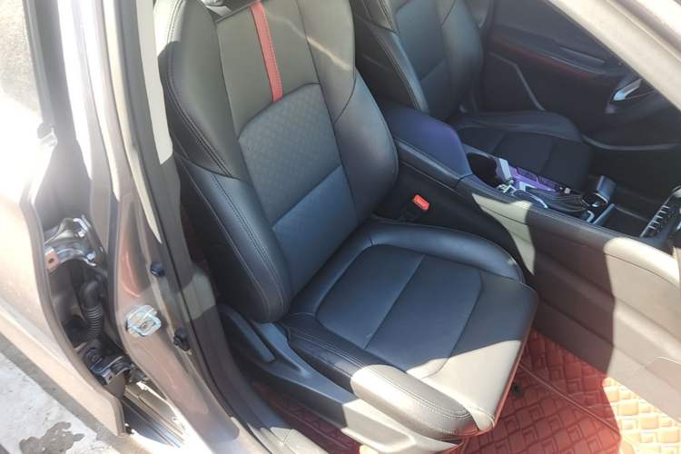 Used CHANGAN Eado 2020 PLUS Million Edition 1.6L GDI CVT Luxury Model Right Front Seat