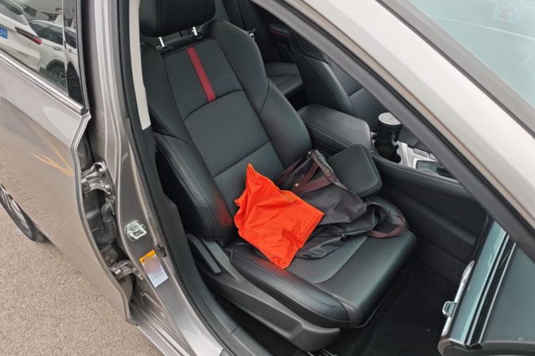 Used CHANGAN Eado 2020 PLUS Blue Whale NE 1.4T GDI DCT Prestige Model Right Front Seat