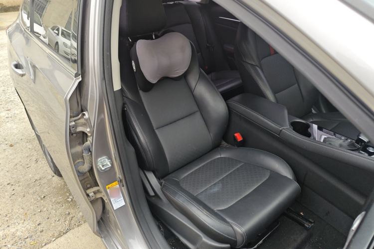 Used CHANGAN Eado 2020 PLUS Blue Whale NE 1.4T GDI DCT Prestige Model Right Front Seat