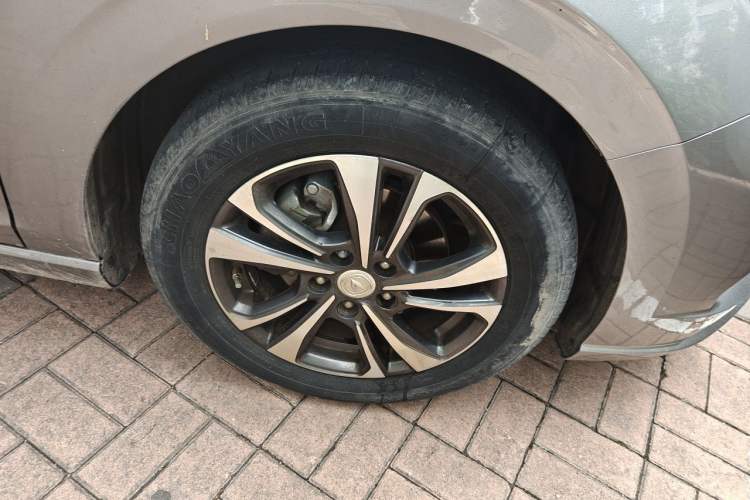 Used CHANGAN Eado 2020 PLUS Blue Whale NE 1.4T GDI DCT Prestige Model Right Front Wheel Hub