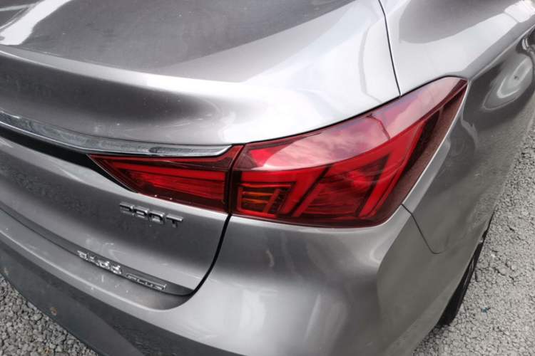 Used CHANGAN Eado 2020 PLUS Blue Whale NE 1.4T GDI DCT Flagship Model Right Rear Taillight