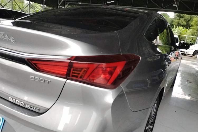 Used CHANGAN Eado 2020 PLUS Blue Whale NE 1.4T GDI DCT Flagship Model Right Rear Taillight