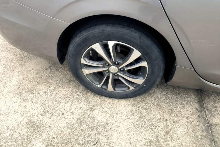 Used CHANGAN Eado 2020 PLUS Blue Whale NE 1.4T GDI DCT Prestige Model Right Rear Wheel Hub