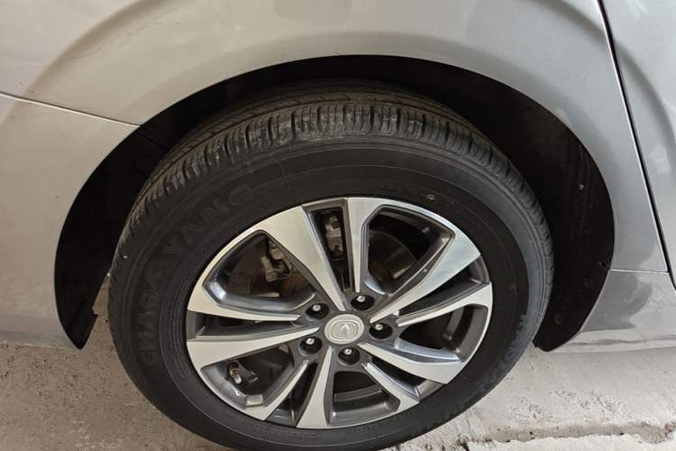 Used CHANGAN Eado 2020 PLUS Blue Whale NE 1.4T GDI DCT Prestige Model Right Rear Wheel Hub