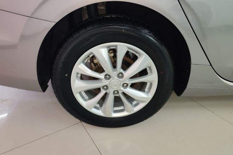 Used CHANGAN Eado 2020 PLUS Million Edition 1.6L GDI CVT Elite Model Right Rear Wheel Hub