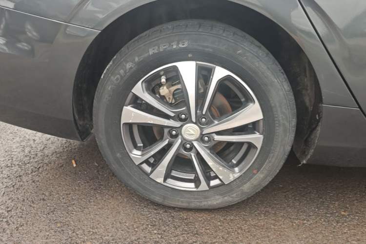 Used CHANGAN Eado 2020 PLUS Blue Whale NE 1.4T GDI DCT Prestige Model Right Rear Wheel Hub