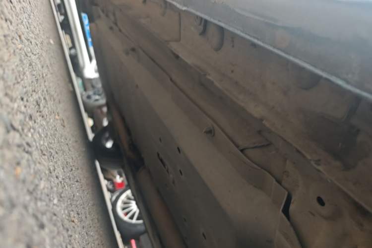 Used CHANGAN Eado 2020 PLUS Blue Whale NE 1.4T GDI DCT Prestige Model Right Side Sill