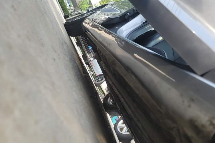 Used CHANGAN Eado 2020 PLUS 1.6L GDI Manual Luxury Model Right Side Sill