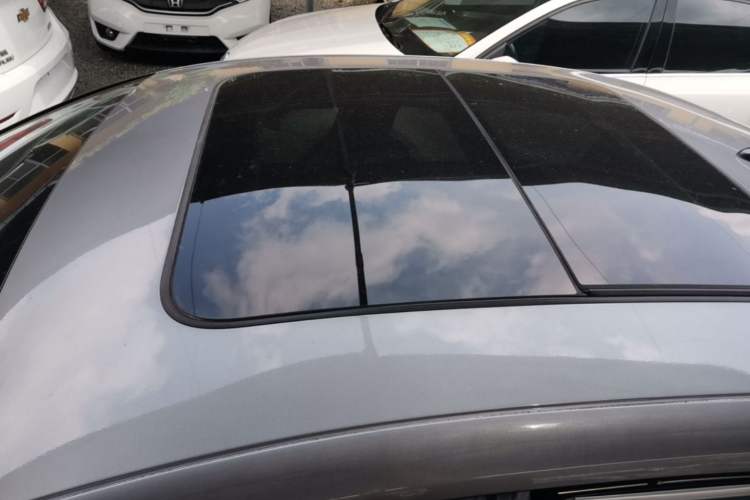 Used CHANGAN Eado 2020 PLUS Blue Whale NE 1.4T GDI DCT Flagship Model Roof