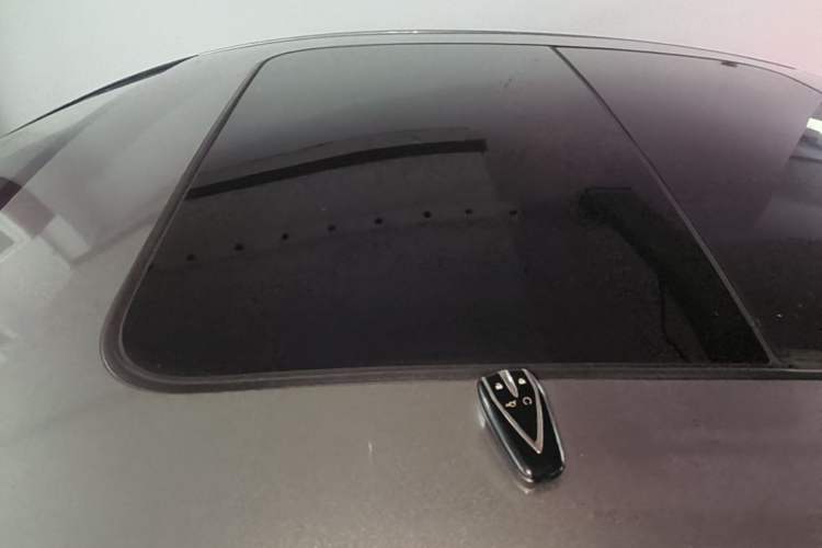Used CHANGAN Eado 2020 PLUS Blue Whale NE 1.4T GDI DCT Flagship Model Roof