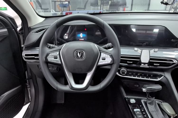 Used CHANGAN Eado 2020 PLUS Blue Whale NE 1.4T GDI DCT Prestige Model Steering Wheel