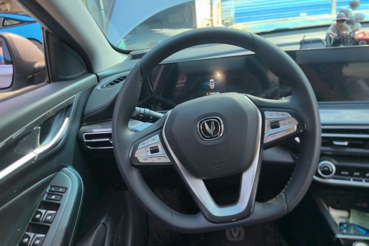 Used CHANGAN Eado 2020 PLUS Blue Whale NE 1.4T GDI DCT Prestige Model Steering Wheel