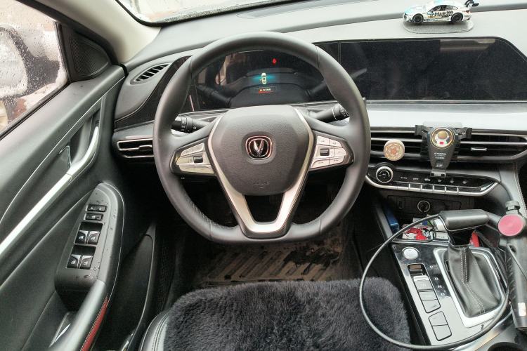 Used CHANGAN Eado 2020 PLUS Blue Whale NE 1.4T GDI DCT Prestige Model Steering Wheel