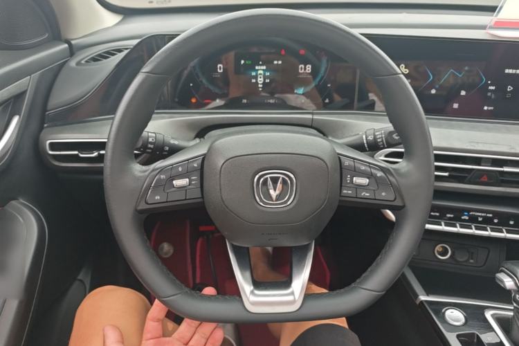 Used CHANGAN Eado 2020 PLUS Blue Whale NE 1.4T GDI DCT Prestige Model Steering Wheel