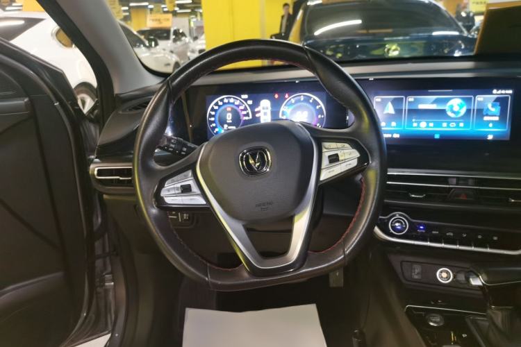 Used CHANGAN Eado 2020 PLUS Blue Whale NE 1.4T GDI DCT Flagship Model Steering Wheel