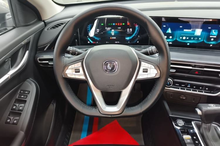 Used CHANGAN Eado 2020 PLUS Blue Whale NE 1.4T GDI DCT Prestige Model Steering Wheel