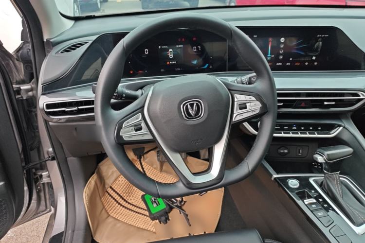 Used CHANGAN Eado 2020 PLUS Blue Whale NE 1.4T GDI DCT Prestige Model Steering Wheel
