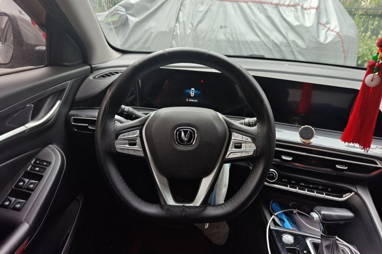 Used CHANGAN Eado 2020 PLUS Blue Whale NE 1.4T GDI DCT Prestige Model Steering Wheel