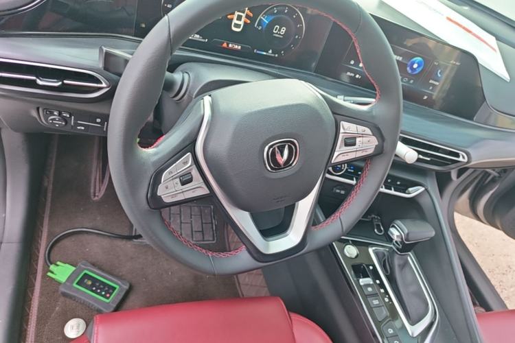 Used CHANGAN Eado 2020 PLUS Blue Whale NE 1.4T GDI DCT Flagship Model Steering Wheel