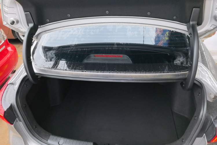 Used CHANGAN Eado 2020 PLUS Blue Whale NE 1.4T GDI DCT Prestige Model Trunk