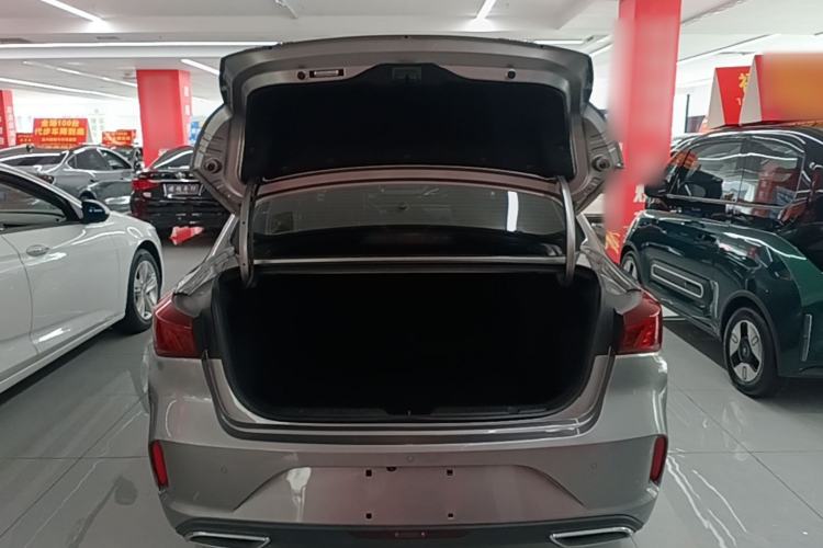 Used CHANGAN Eado 2020 PLUS Million Edition 1.6L GDI CVT Luxury Model Trunk