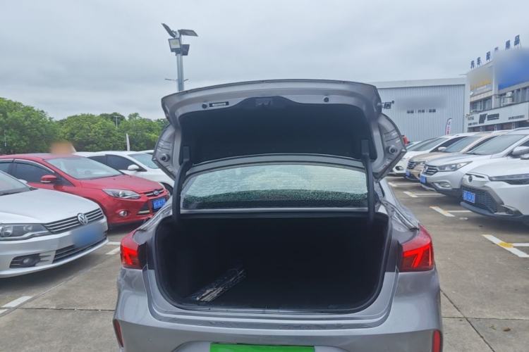 Used CHANGAN Eado 2020 PLUS Blue Whale NE 1.4T GDI DCT Prestige Model Trunk
