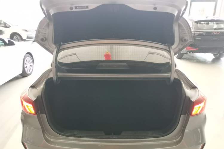 Used CHANGAN Eado 2020 PLUS 1.6L GDI Automatic Luxury Model Trunk