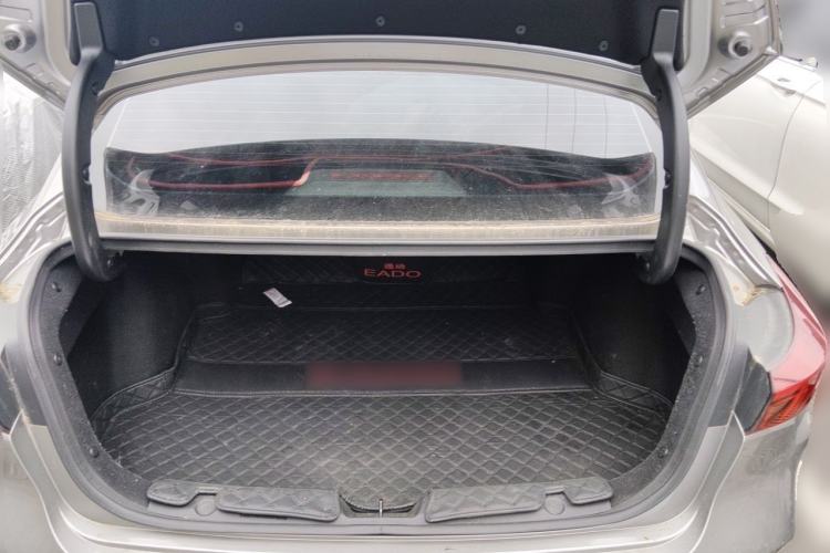 Used CHANGAN Eado 2020 PLUS Blue Whale NE 1.4T GDI DCT Fēngshàng Trim Trunk