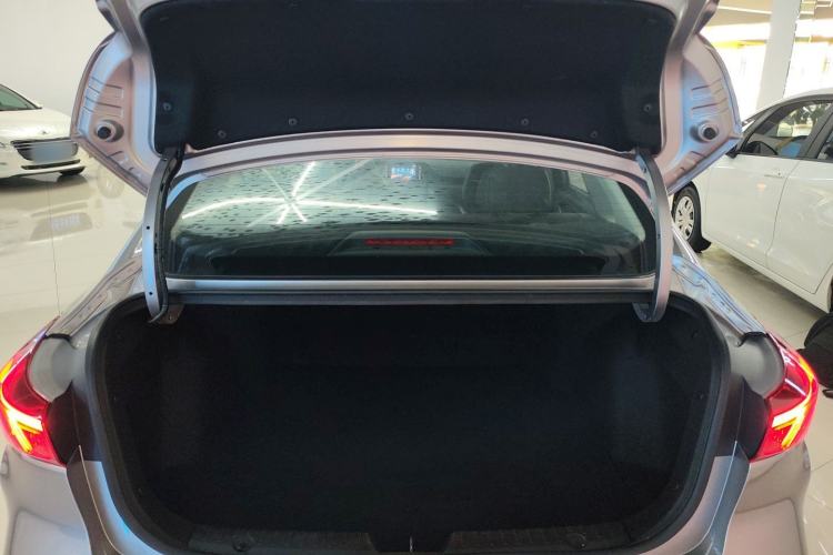 Used CHANGAN Eado 2020 PLUS Million Edition 1.6L GDI CVT Elite Model Trunk