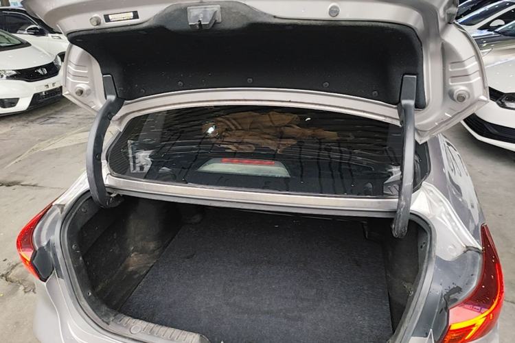 Used CHANGAN Eado 2020 PLUS Blue Whale NE 1.4T GDI DCT Prestige Model Trunk