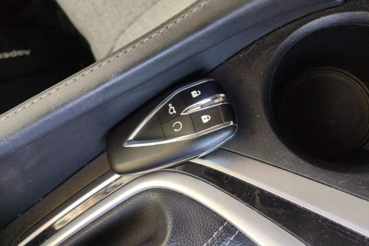 Used CHANGAN Eado 2020 PLUS Blue Whale NE 1.4T GDI DCT Prestige Model Vehicle Key