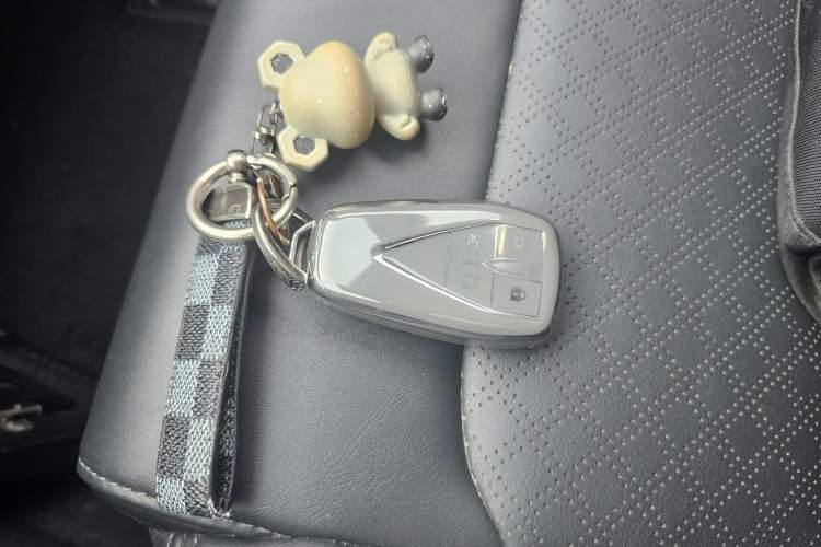 Used CHANGAN Eado 2020 PLUS Blue Whale NE 1.4T GDI DCT Prestige Model Vehicle Key
