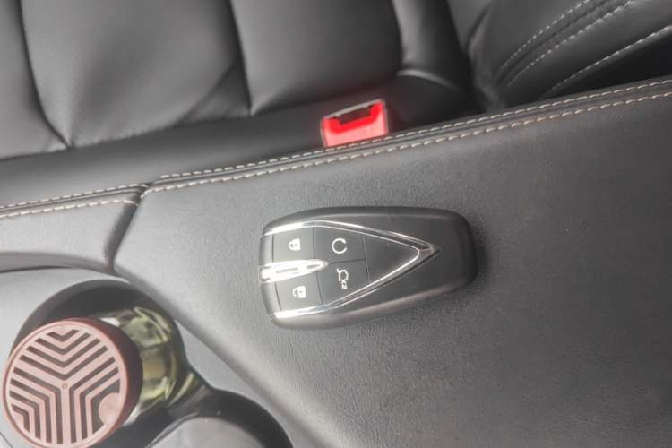 Used CHANGAN Eado 2020 PLUS Blue Whale NE 1.4T GDI DCT Prestige Model Vehicle Key