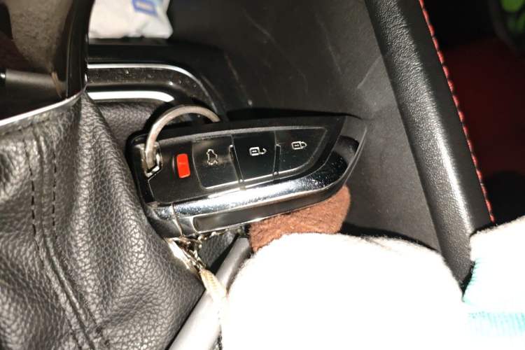 Used CHANGAN Eado 2020 PLUS Blue Whale NE 1.4T GDI DCT Flagship Model Vehicle Key