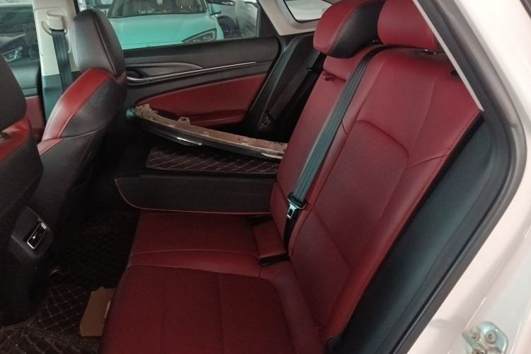 Used CHANGAN Eado 2020 PLUS Blue Whale NE 1.4T GDI DCT Flagship Model Left Rear Seat