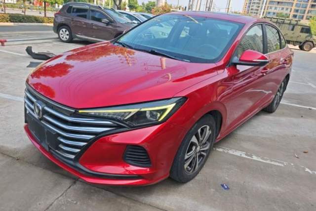 Używany CHANGAN Eado 2020 PLUS Million Edition 1.6L GDI CVT Luxury Model
