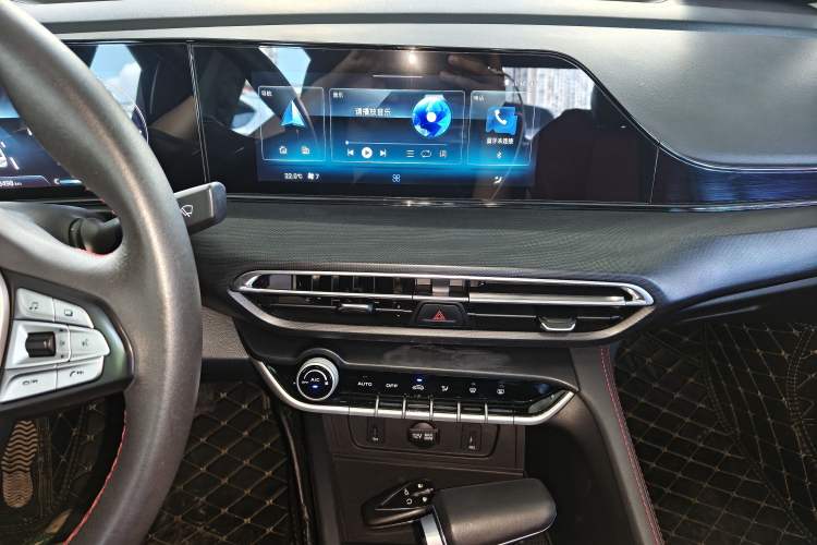 Used CHANGAN Eado 2020 PLUS Blue Whale NE 1.4T GDI DCT Flagship Model Audio And AC Panel