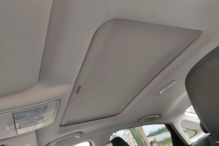 Used CHANGAN Eado 2020 PLUS 1.6L GDI Automatic Luxury Model Interior 2