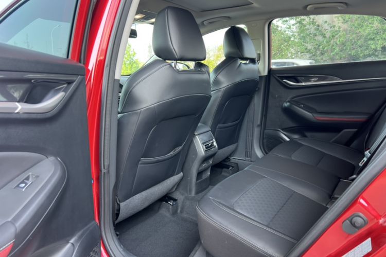 Used CHANGAN Eado 2020 PLUS Blue Whale NE 1.4T GDI DCT Prestige Model Interior 3