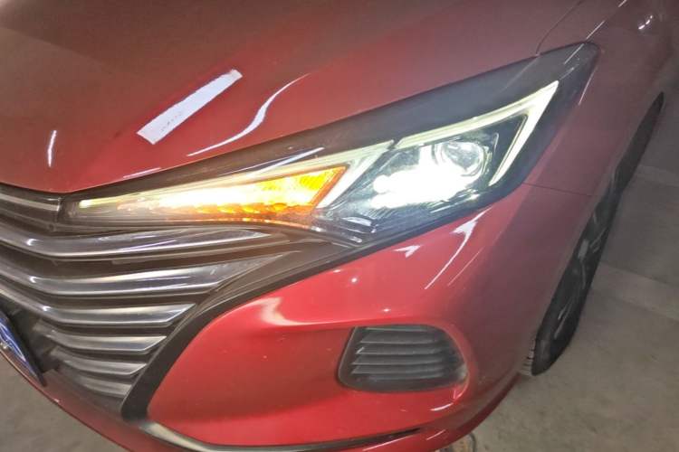 Used CHANGAN Eado 2020 PLUS 1.6L GDI Automatic Luxury Model Left Front Headlight